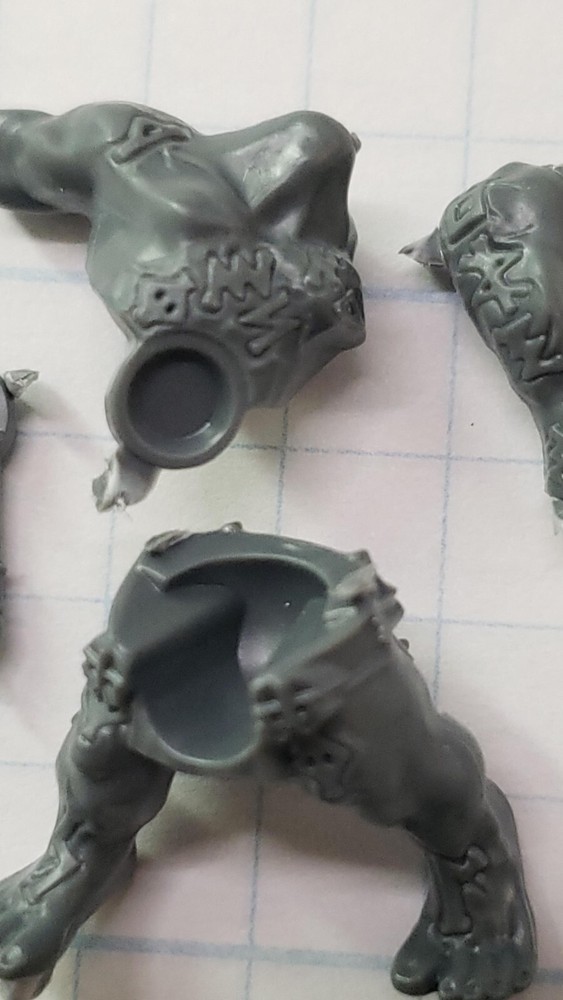 Warhammer Fyreslayers Bits Battlesmith Torso Legs w Tabard