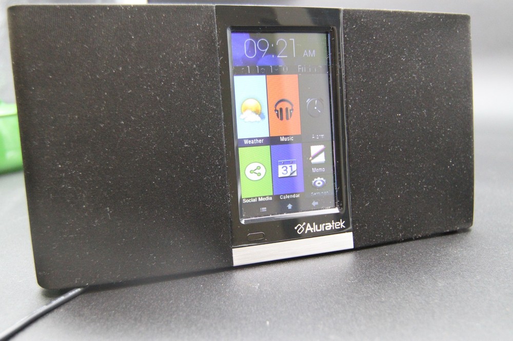 Aluratek Wi-Fi Radio Clock