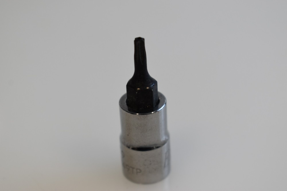 Blue Point Tools BLPT149TP T9 TORX Tamper Proof Bit Socket Driver 1/4" Drive