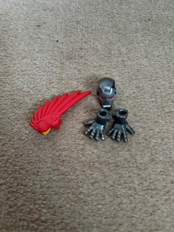 Marvel Avengers Super Hero Micro Mashers Figures 9 x Bundle and Accessories