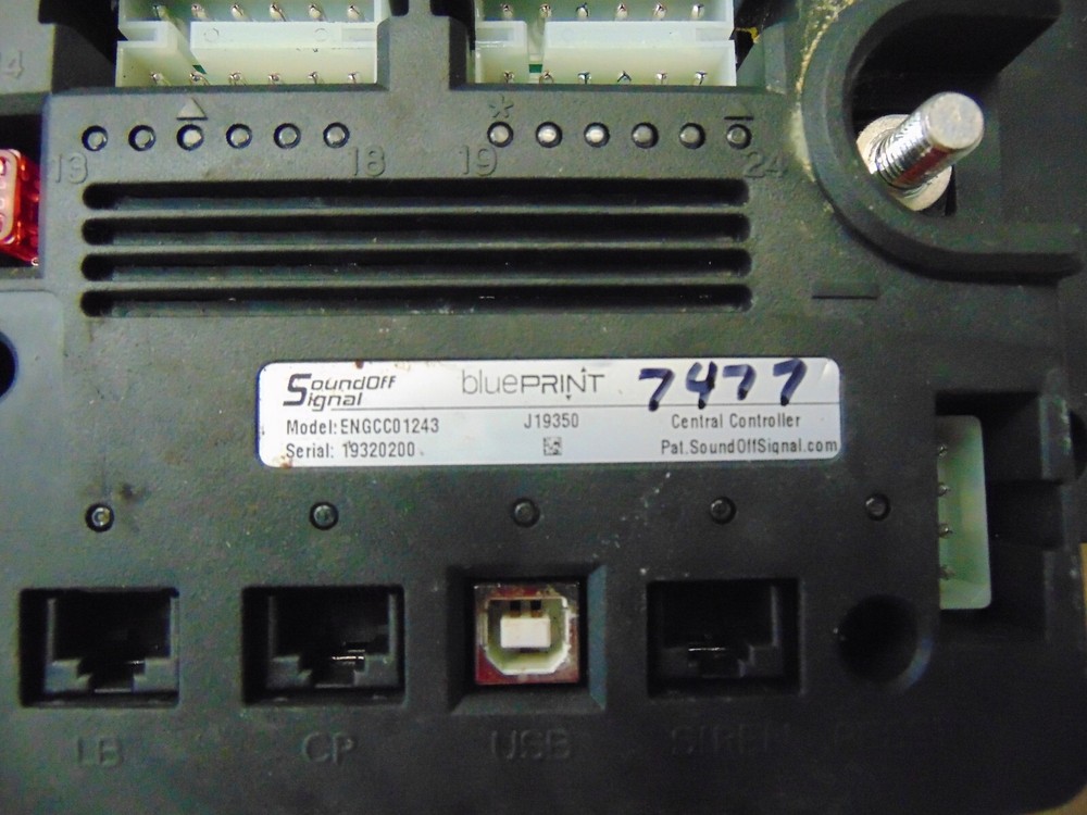 SOUND OFF SIGNAL MODEL ENGC01243 CENTRAL CONTROLLER #7477