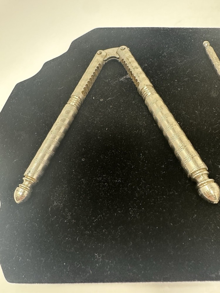 VTG Ellwood Rusticware Nutcracker Tree Bowl