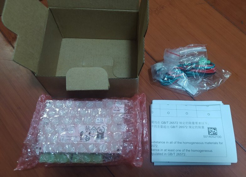 Delta DVP12SE11R PLC New One #US