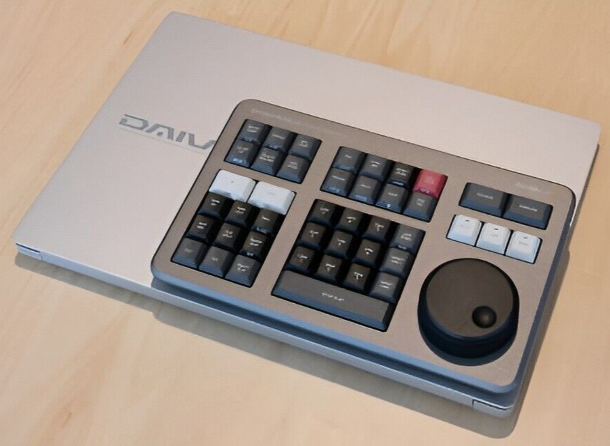 Blackmagicdesign DaVinci Resolve Speed Editor Dedicated Controller JAPAN NEW