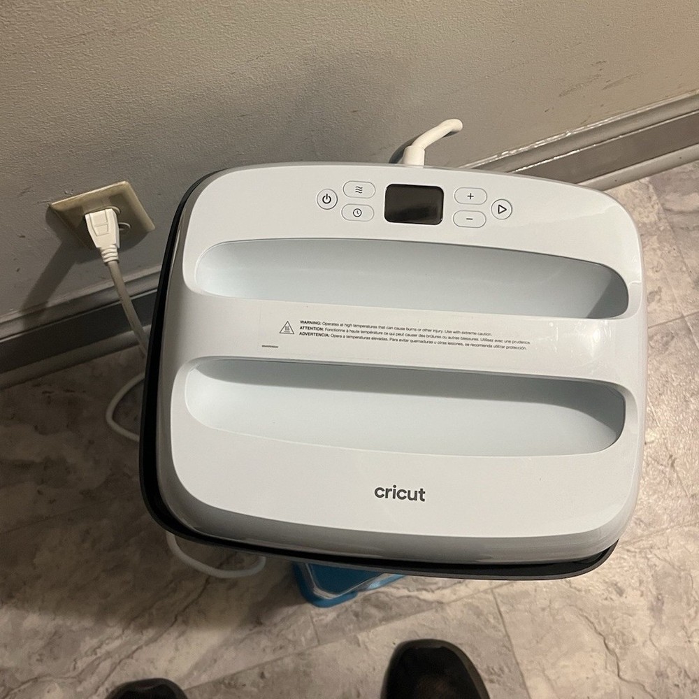 Cricut easy press 3 12 x 10