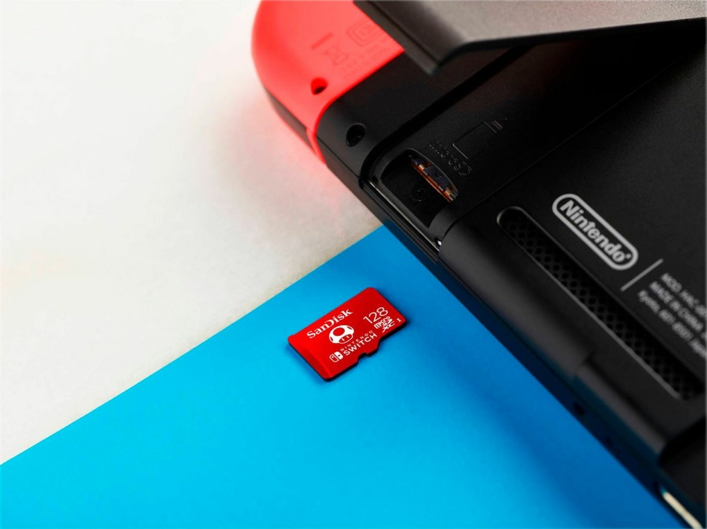 SanDisk - 128GB microSDXC UHS-I Memory Card for Nintendo Switch