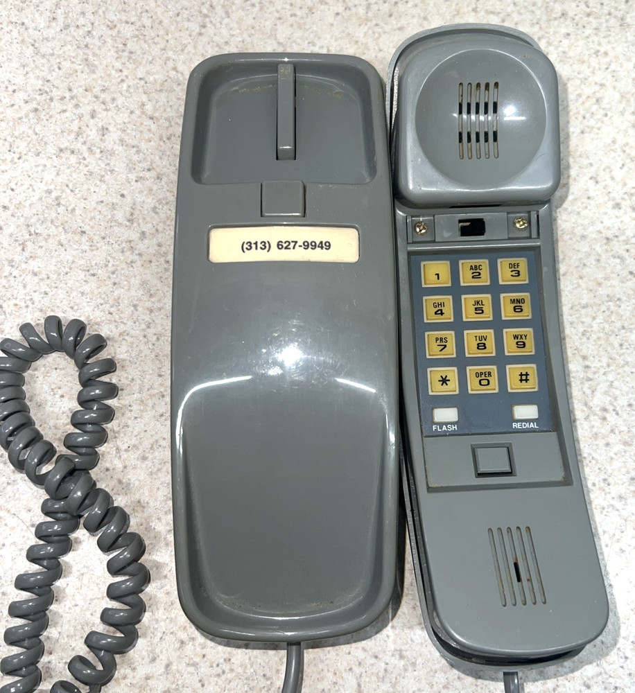 Vtg trimline Style Touchtone Phone. UNTESTED. Cool 313 Area Code.