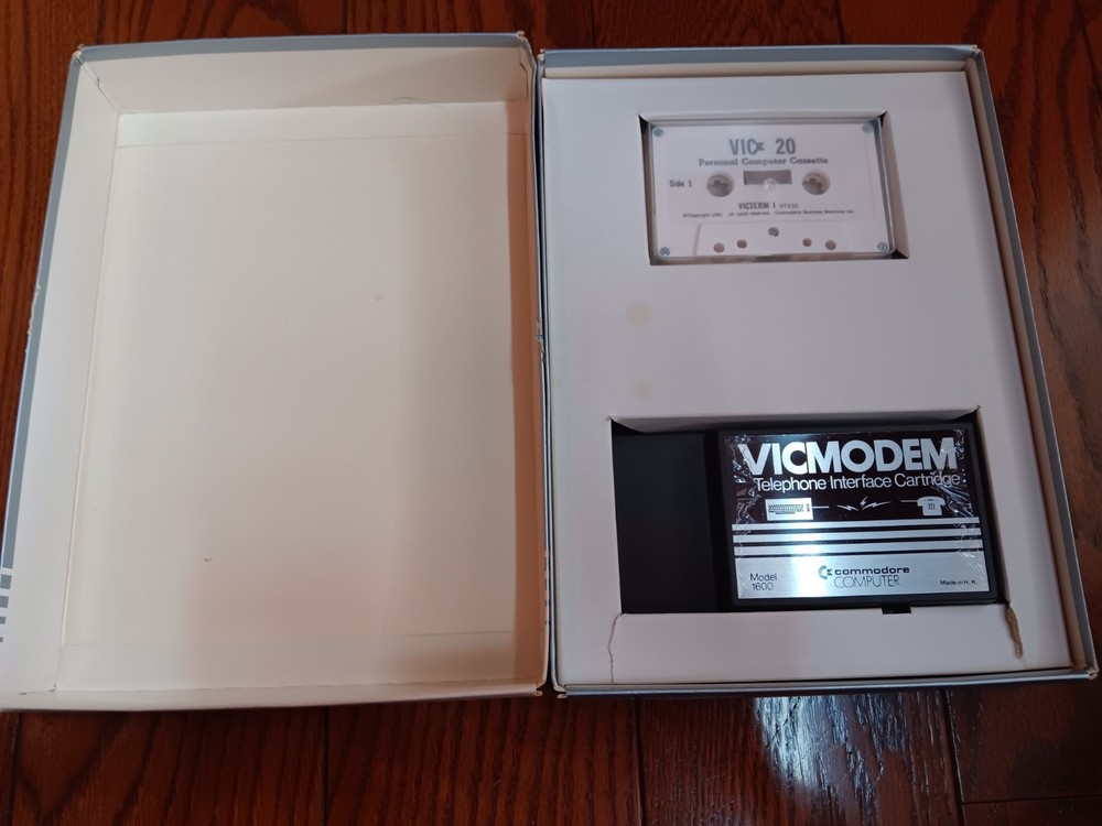 Commodore VIC 20 VICMODEM Model 1600 UNTESTED Sold As Is