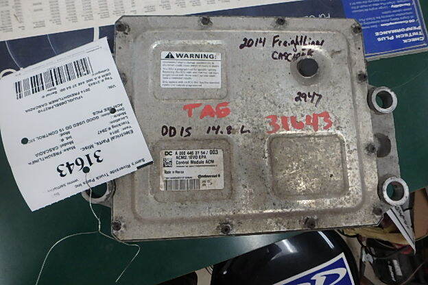 FREIGHTLINER CASCADIA 2014: DD 15 CONTROL MODULE ACM2