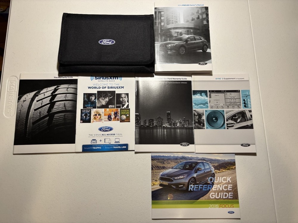 2016 Ford Focus Owners Manual OEM Complete Set