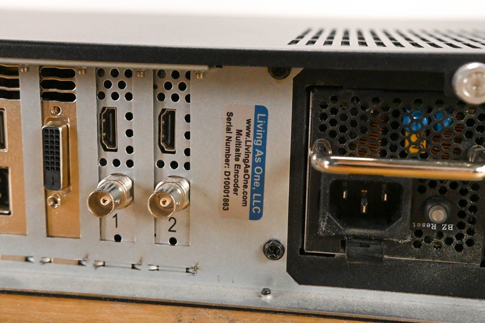 Living As One (Resi) D1000 Multisite Decoder CG01YW9