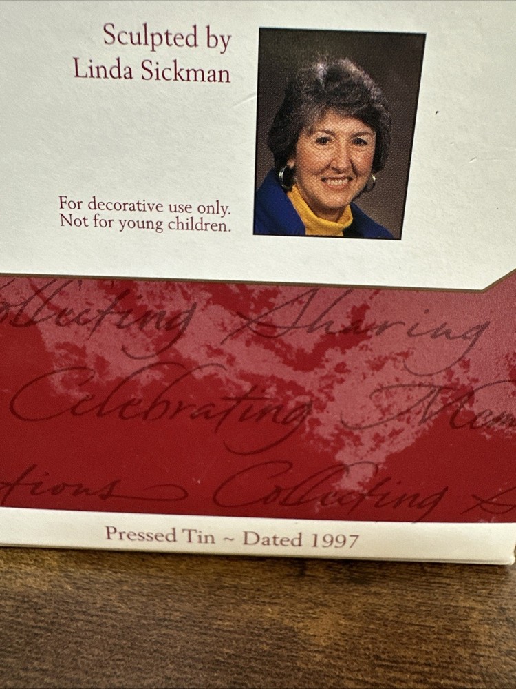 Hallmark Keepsake Ornament Yuletide Central 1997