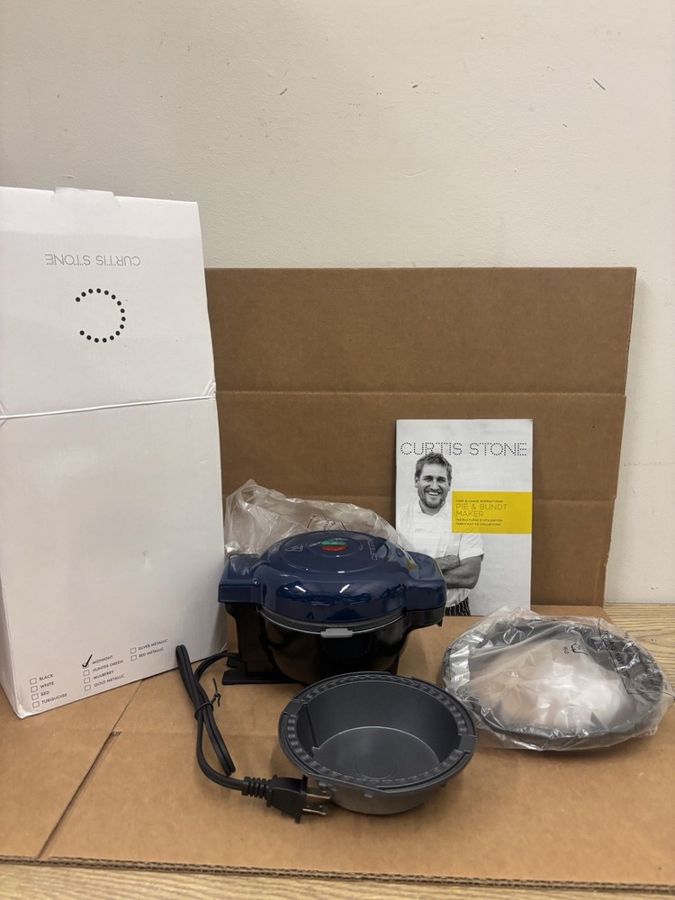 Curtis Stone Pie & Bundt Maker Midnight Blue