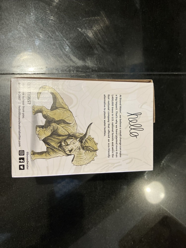 Sealed Jurassic World 6 Pack Boxed Water