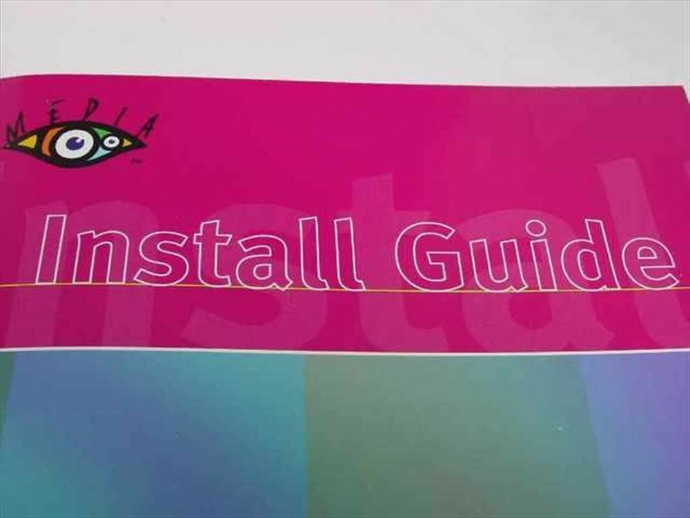 Media 100 Tutorial and User's Guide 2nd Edition August 1997 Digital Video System