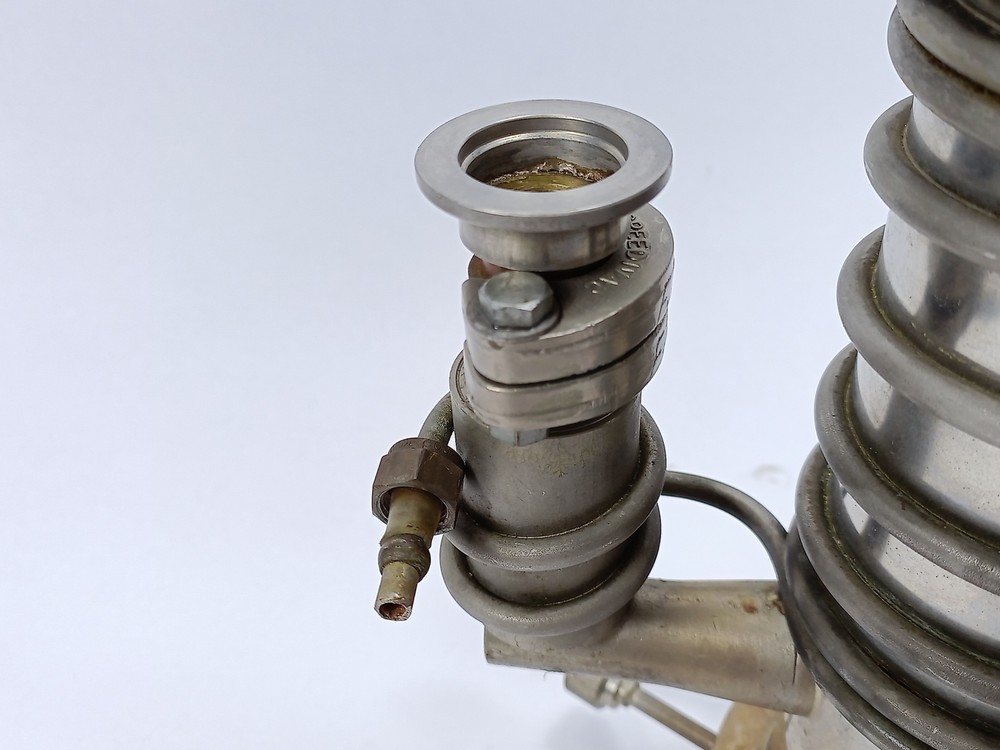 Edwards E02 Diffusion Vapor Pump