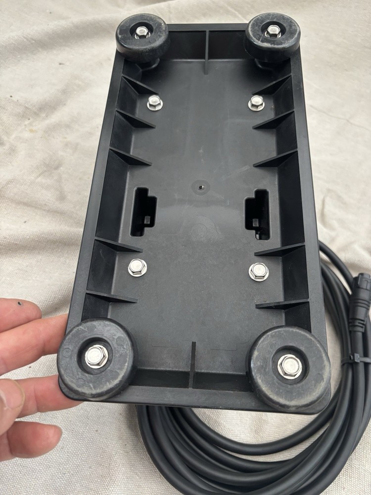 Miller RFCS-6M Foot Control, 6 Pin Plug, for MaxStar, Multimatic