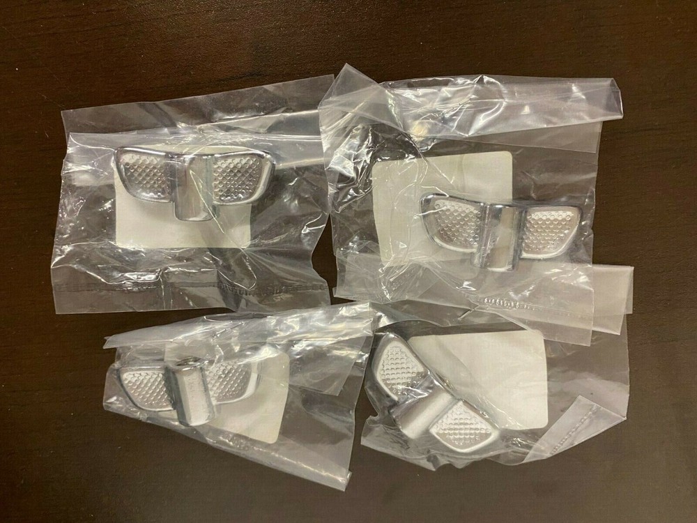 Chroma Cast Wing-Nut 4 Pack