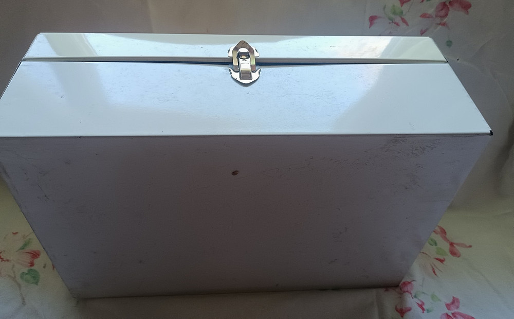 Vintage Gilbert Microscope Lab Set Partially Complete Untested For Display