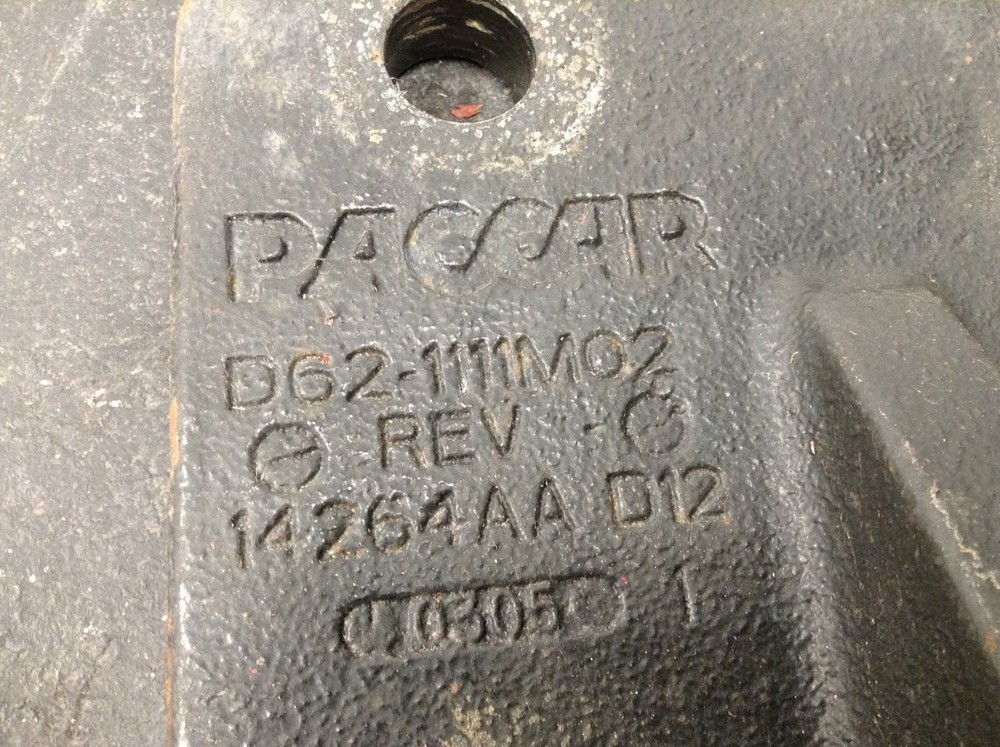 Cummins ISX15 Left/Driver Engine Mount - Used | P/N 14264AAD12