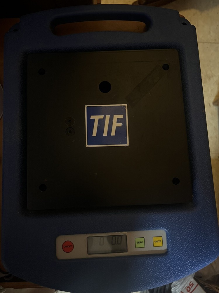 TIF 9030 Compact Refrigerant Scale