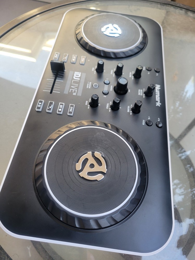 iDJ Live II | DJ Controller for Mac, PC, iPad, iPhone and iPod Touch