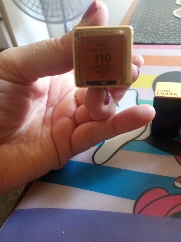 ESTEE LAUDER TRAVEL EXCLUSIVE