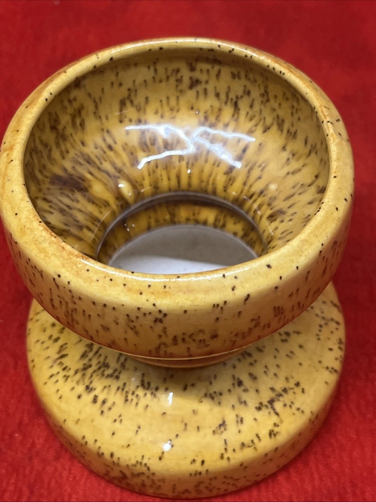 VINTAGE SIGNED CERAMIC ARTISAN-CRAFTED CANDLE HOLDER