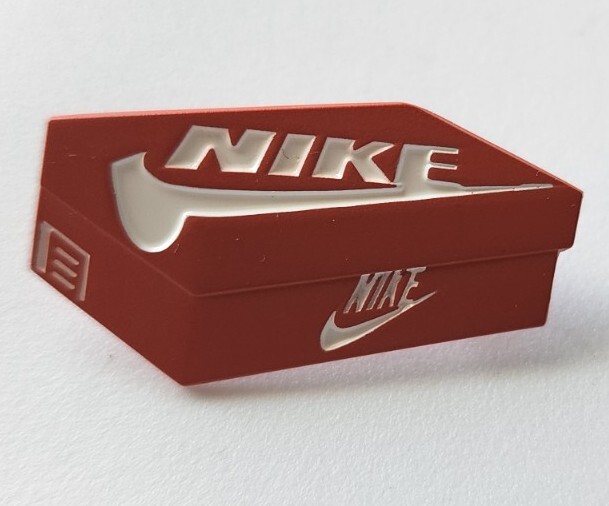 Nike Shoebox Enamel Pin Red/White