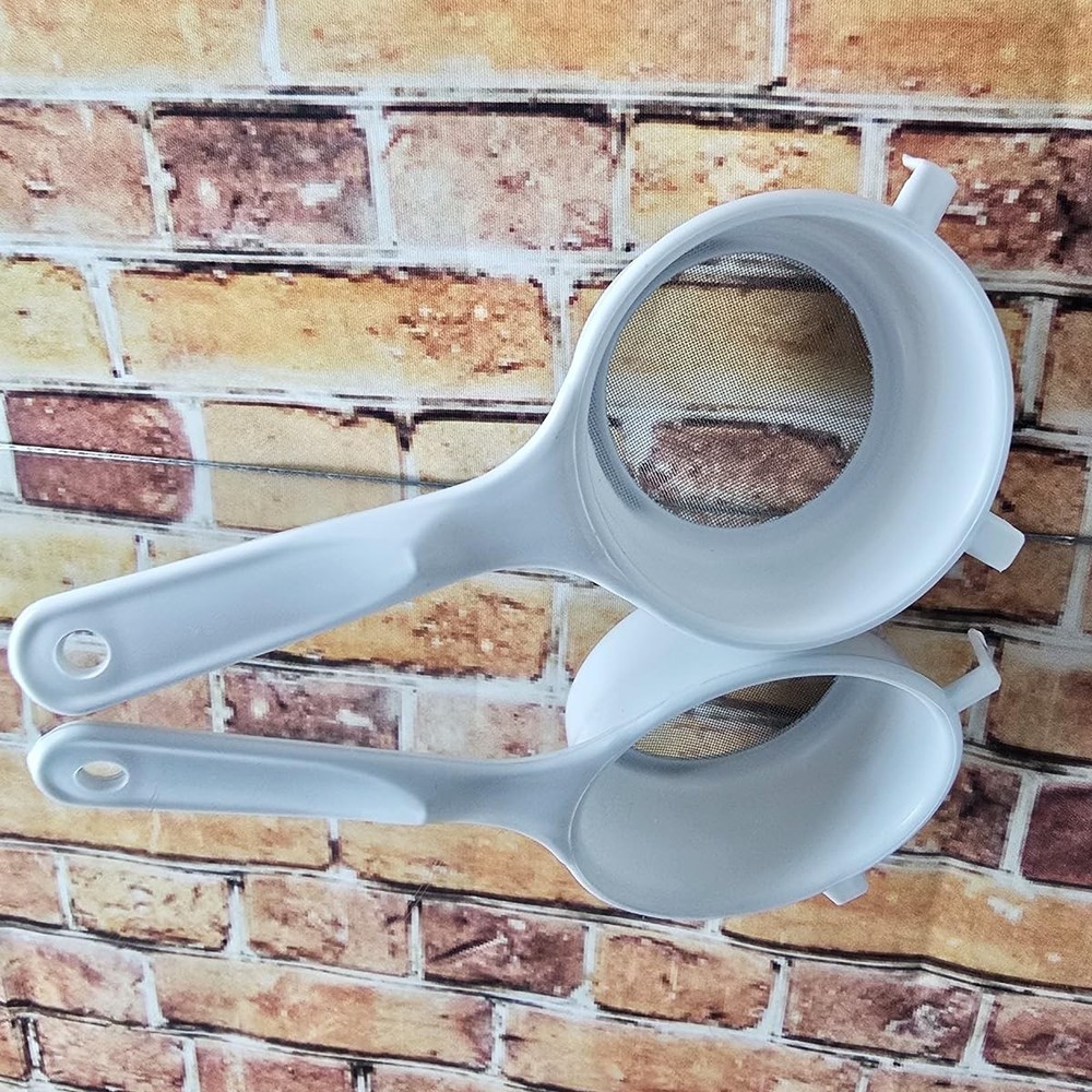 Plastic Strainer White 6.75" – Fine Mesh Kitchen Strainer with Handle | Light...