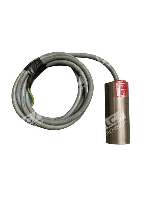Namco 120VAC Capacitive Proximity Switch EE720-20000