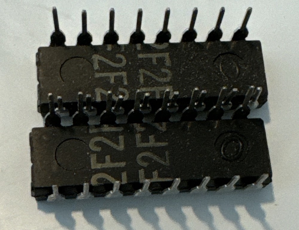 QTY - 2 National Semi SN7446N 7446 Decoder Driver - Classic IC part