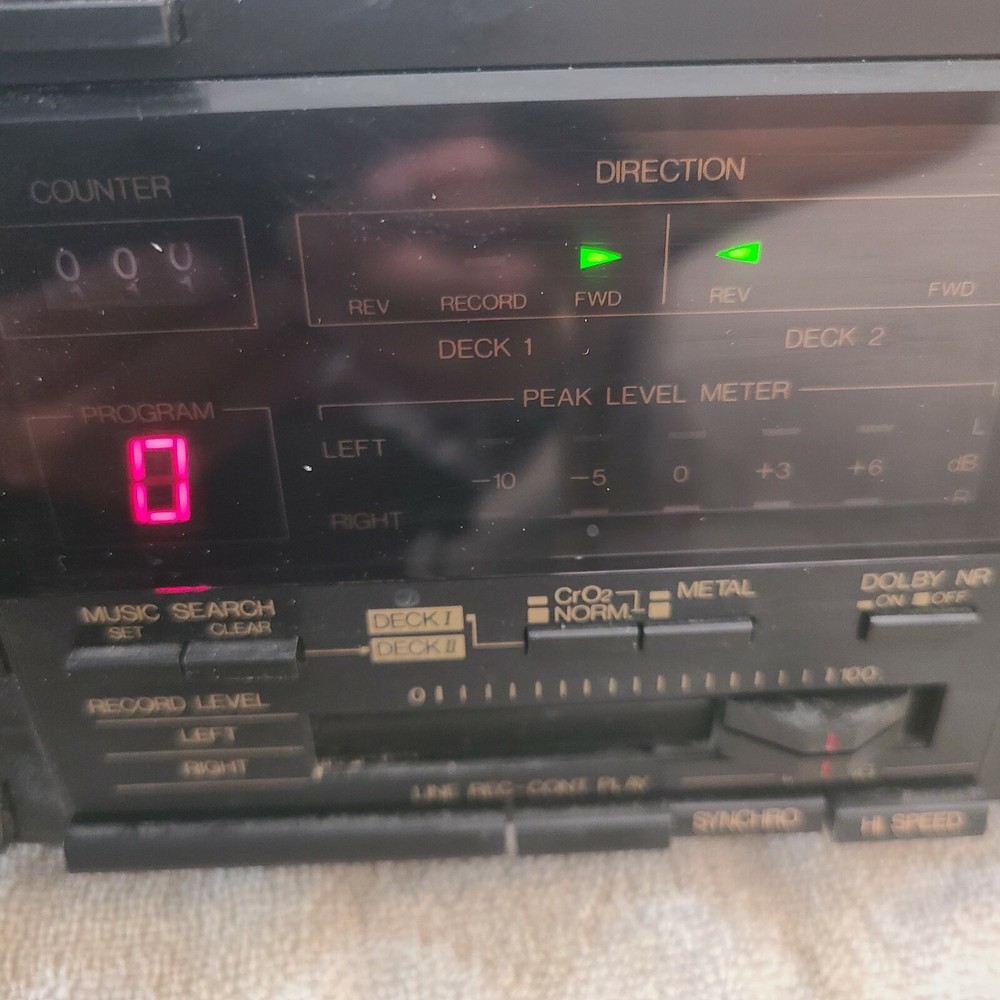 Scott Dual Auto Reverse Model DD900B