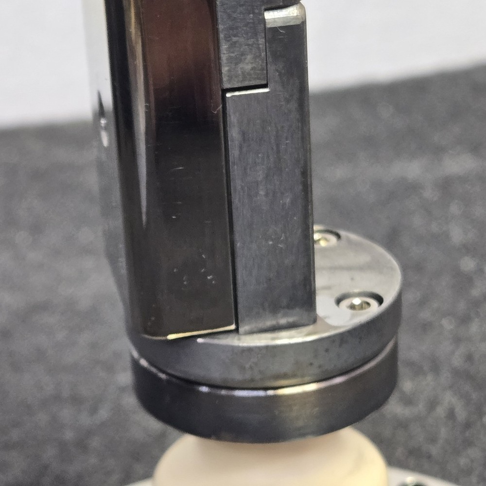 Rigaku Cathode/Filament Holder TTRAX III