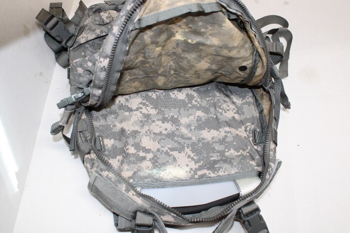 US Military Issue ACU Camo MOLLE II Assault Pack Rucksack Backpack B3