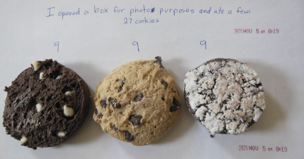 Granny Bella's Fresh Delights, Assorted Chocolate Chips, Crinkles