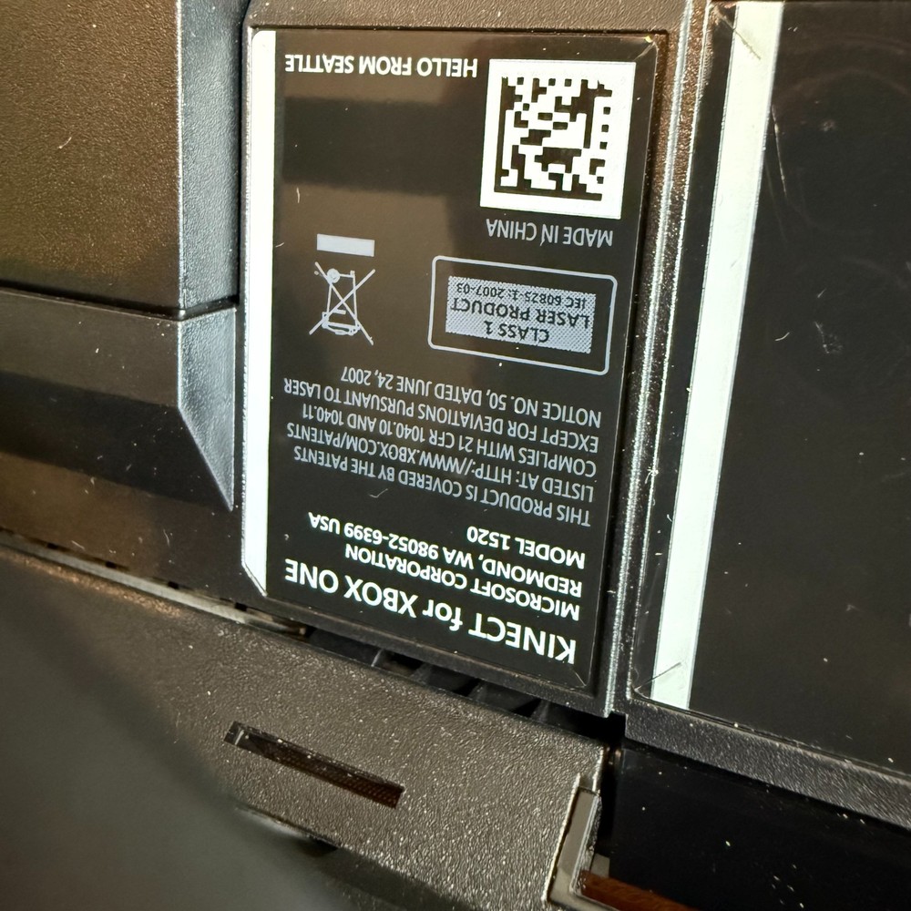 Microsoft Xbox One Kinect Sensor with Windows Hub + Headset + Power & USB Adapte