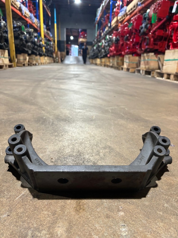 OEM Paccar MX-13 Diesel Engine Front Motor Mount 1782412