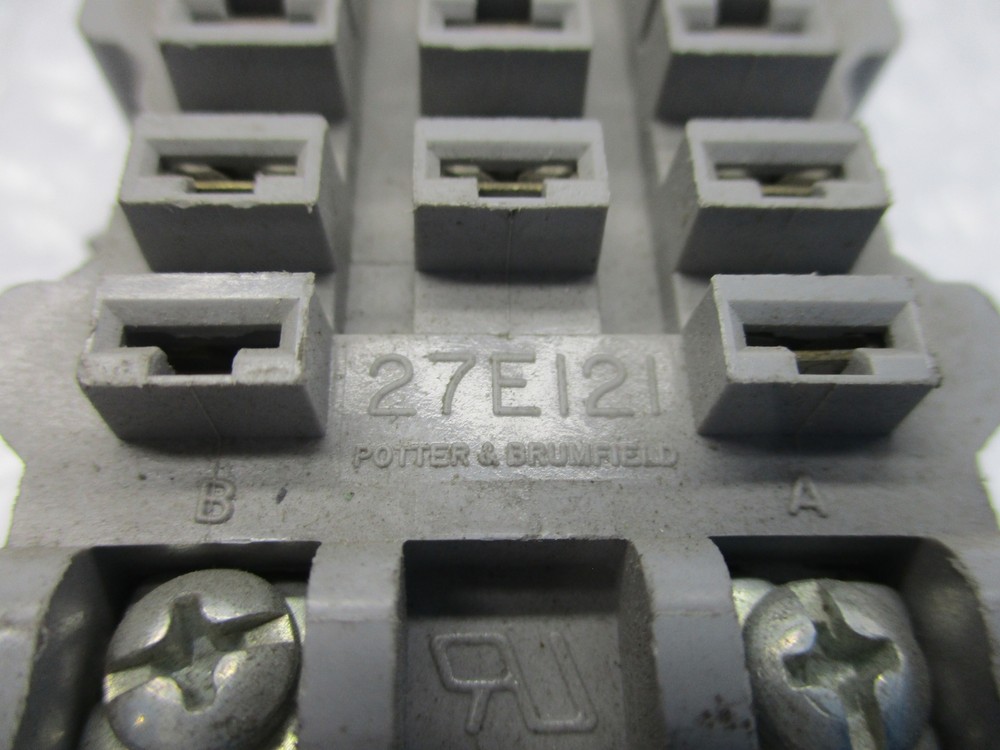 POTTER & BRUMFIELD 27E121 RELAY BASE NSNP