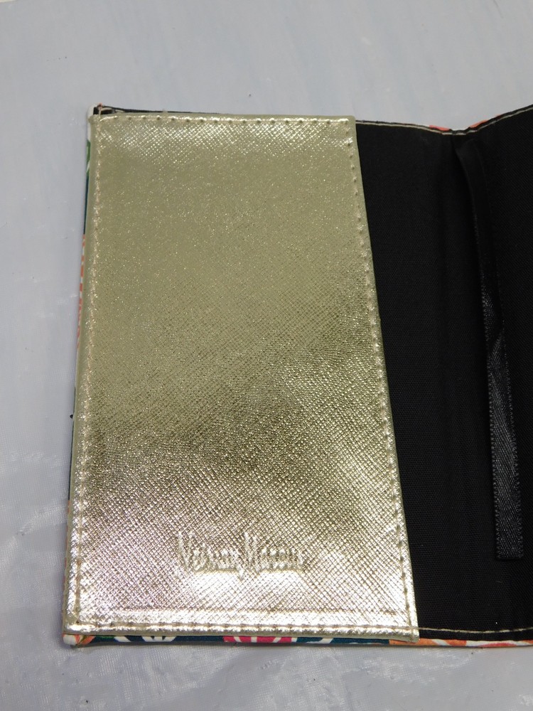 NEIMAN MARCUS PALM BREEZE PASSPORT HOLDER