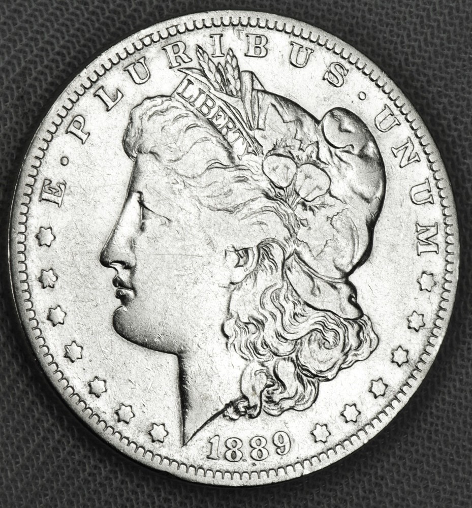 1889-o Silver Dollar. Better Grade (Inventory A)