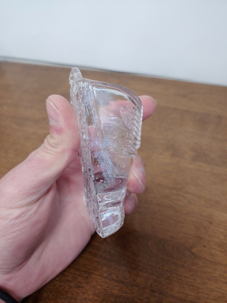 BEAUTIFUL CLEAR GLASS BOOT MATCHSAFE STRIKER WALL PLAQUE
