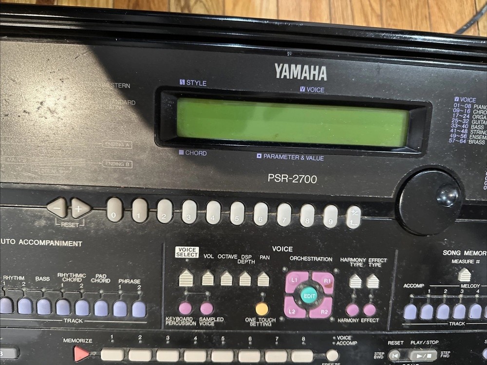 KEYBOARD YAMAHA PSR 2700