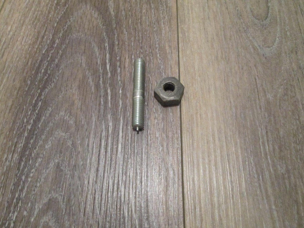 10ft B702 & 602 Aermotor Windmill Bonnet Nut & Threaded Stud, B565 - B588