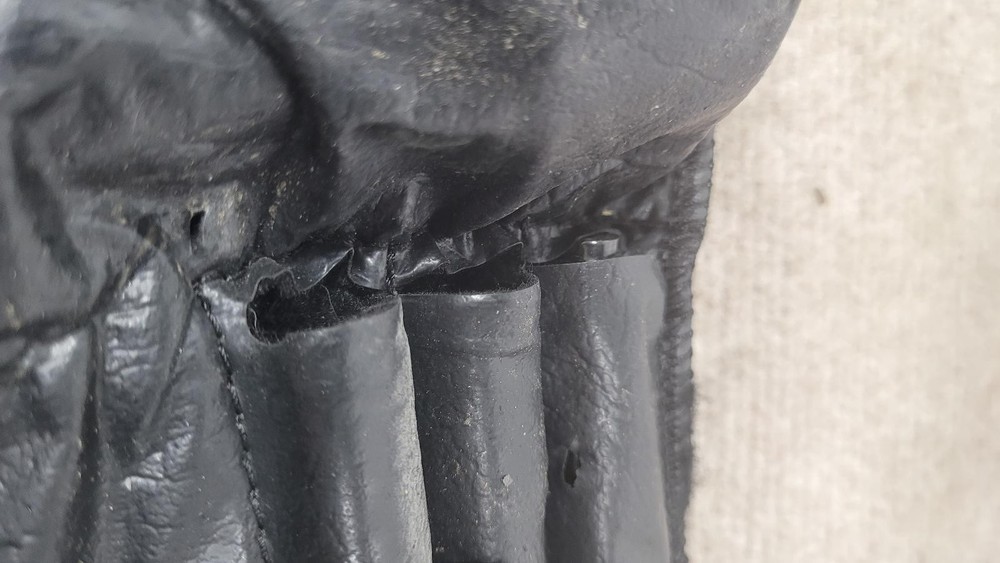 2000-2005 Ford Excursion Jack/Toolkit, Black, 000