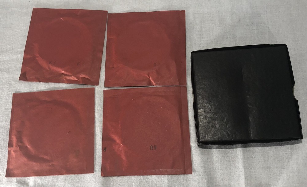Black Diamond Strings lot of 4 Guitar Strings With Box