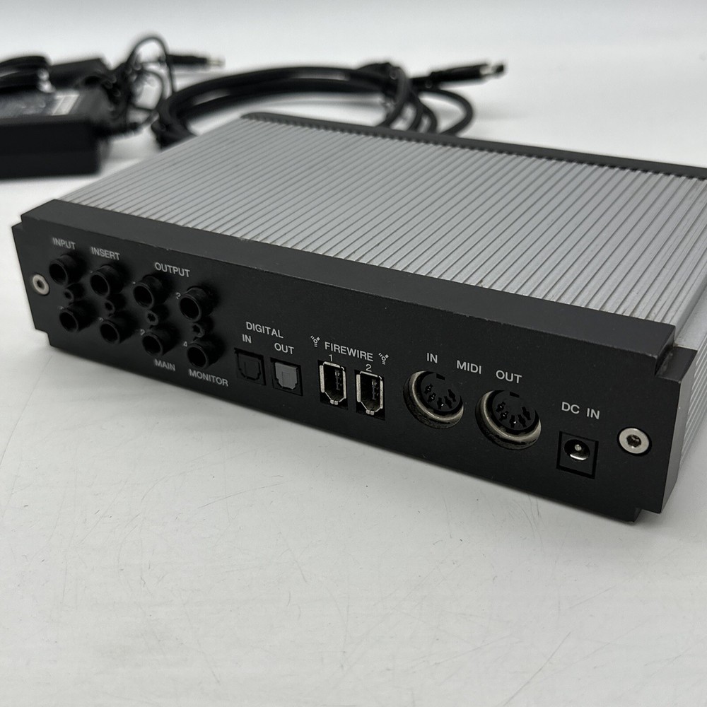 Yamaha GO46 Mobile Firewire Audio Interface XLR & 1/4” Inputs