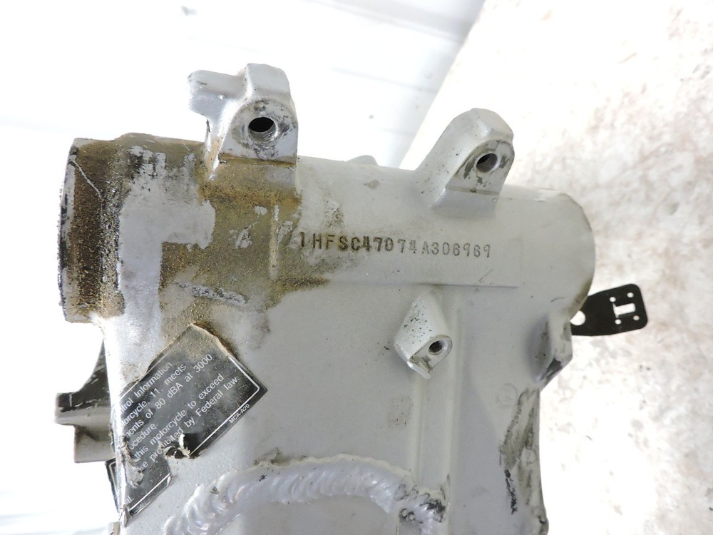 04 honda GL1800 GL 1800 Goldwing frame chassis