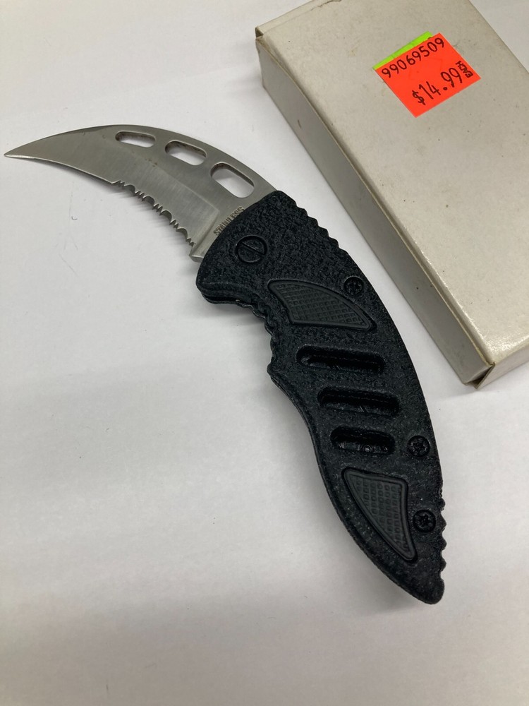 Folding Knife w/Combo Curved Blade C-035