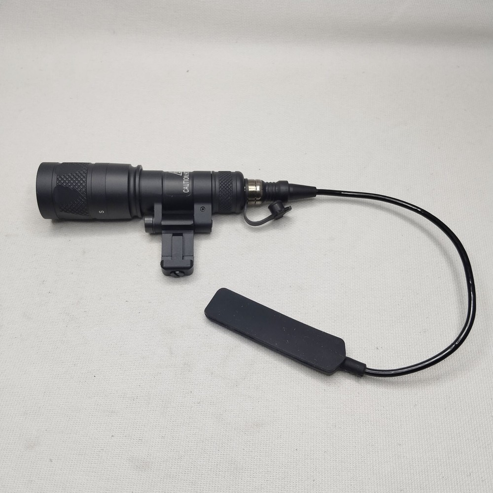 Tactical Weaponlight M340V LED Flashlight Constant White Light